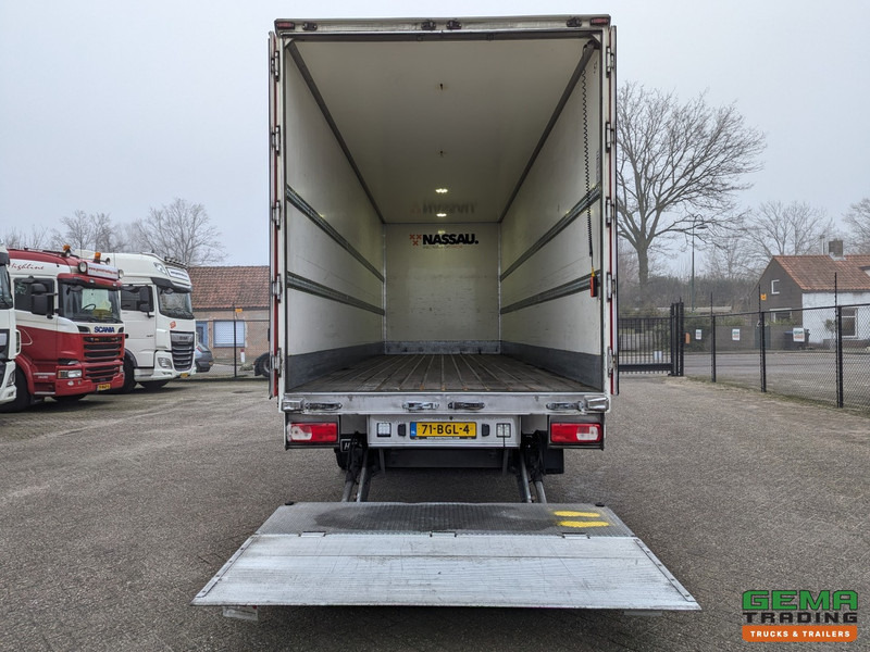 DAF CF 370 FA 4x2 Spacecab Euro6 - GeslotenBak 8.2M + Laadklep 2000kg - HardHouten vloer - 10/2025APK - Kamion sa zatvorenim sandukom: slika 3 DAF CF 370 FA 4x2 Spacecab Euro6 - GeslotenBak 8.2M + Laadklep 2000kg - HardHouten vloer - 10/2025APK - Kamion sa zatvorenim sandukom: slika 3