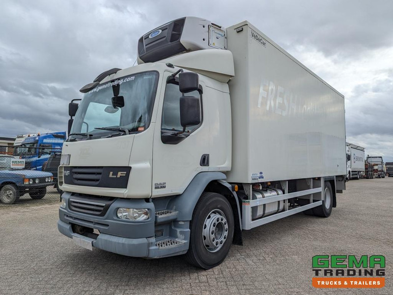 DAF FA LF55.300 4x2 Sleepcab 18T Euro5 Koel-VriesBak 6.45m + Carrier Supra 750 - Laadklep 1500KG (V781) - Izotermički kamion: slika 1 DAF FA LF55.300 4x2 Sleepcab 18T Euro5 Koel-VriesBak 6.45m + Carrier Supra 750 - Laadklep 1500KG (V781) - Izotermički kamion: slika 1