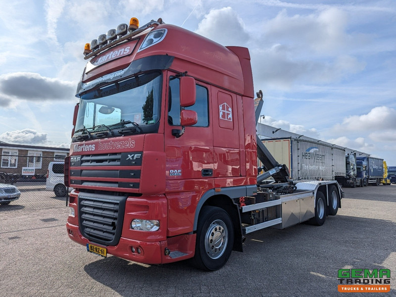 DAF FAS XF105.460 6x2 SuperSpaceCab Euro5 - VDL Haakarm Systeem 20T - Dubbele Vangmuil - LiftAs - 11/2025 APK - Kamion sa hidrauličnom kukom: slika 1 DAF FAS XF105.460 6x2 SuperSpaceCab Euro5 - VDL Haakarm Systeem 20T - Dubbele Vangmuil - LiftAs - 11/2025 APK - Kamion sa hidrauličnom kukom: slika 1