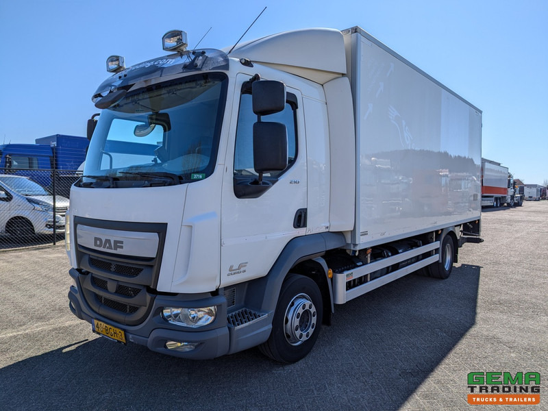 DAF LF 210 FA 4x2 Slaapcab Euro6 - Koel-Vriesbak 5.5M + Konvekta/Solar-Koeler + Laadklep 1500KG - Zijdeur - 08/2025APK - Hladnjača: slika 1 DAF LF 210 FA 4x2 Slaapcab Euro6 - Koel-Vriesbak 5.5M + Konvekta/Solar-Koeler + Laadklep 1500KG - Zijdeur - 08/2025APK - Hladnjača: slika 1