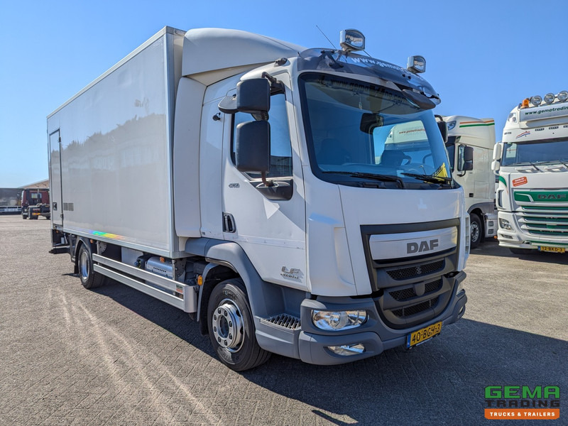 DAF LF 210 FA 4x2 Slaapcab Euro6 - Koel-Vriesbak 5.5M + Konvekta/Solar-Koeler + Laadklep 1500KG - Zijdeur - 08/2025APK - Hladnjača: slika 2 DAF LF 210 FA 4x2 Slaapcab Euro6 - Koel-Vriesbak 5.5M + Konvekta/Solar-Koeler + Laadklep 1500KG - Zijdeur - 08/2025APK - Hladnjača: slika 2