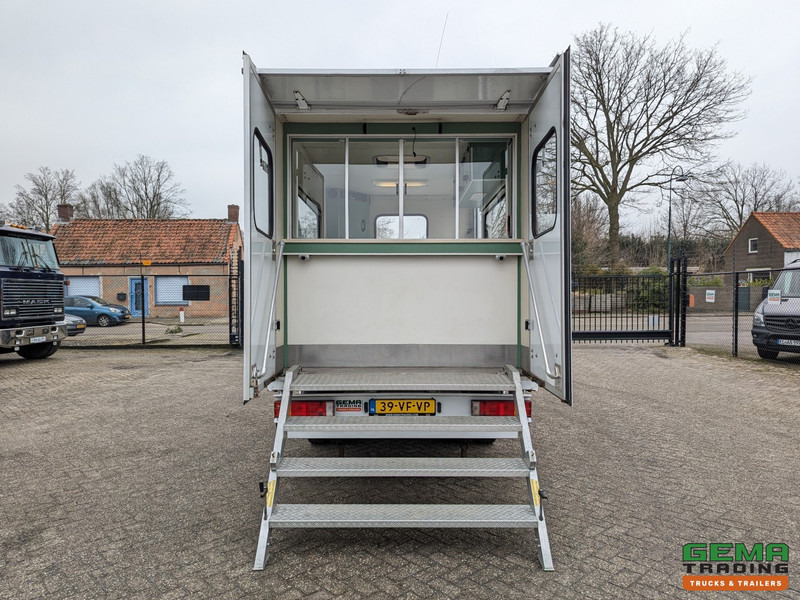 Mercedes-Benz 400-serie 410 D 4x2 Euro2 - Mobiel Kantoor - Standkachel - Hydr. Steunpoten - Eigen Accu's - 26.000KM Origineel - MARGE - Dostavno vozilo: slika 5 Mercedes-Benz 400-serie 410 D 4x2 Euro2 - Mobiel Kantoor - Standkachel - Hydr. Steunpoten - Eigen Accu's - 26.000KM Origineel - MARGE - Dostavno vozilo: slika 5