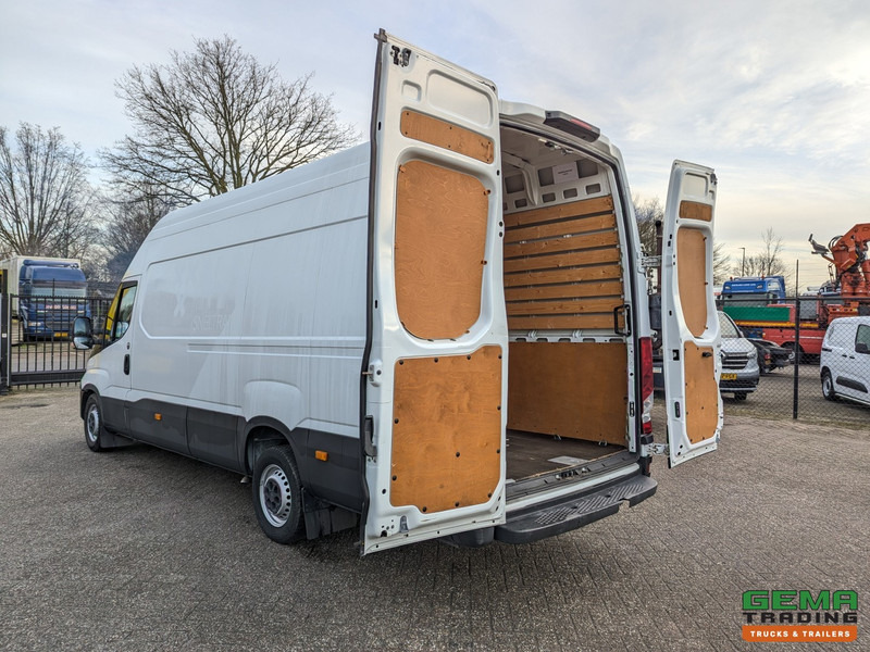Iveco 35S14 Euro6 - Automaat - Bestelbus L4H3 - Climate control - Furgon: slika 4 Iveco 35S14 Euro6 - Automaat - Bestelbus L4H3 - Climate control - Furgon: slika 4