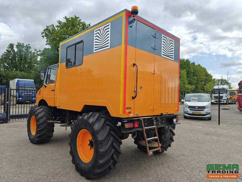 Mercedes-Benz Unimog 1300L 4x4 Handgeschakeld - GeslotenBak - PTO - Hydr. steunpoten - Webasto - SondeerWagen - Kamion: slika 3 Mercedes-Benz Unimog 1300L 4x4 Handgeschakeld - GeslotenBak - PTO - Hydr. steunpoten - Webasto - SondeerWagen - Kamion: slika 3