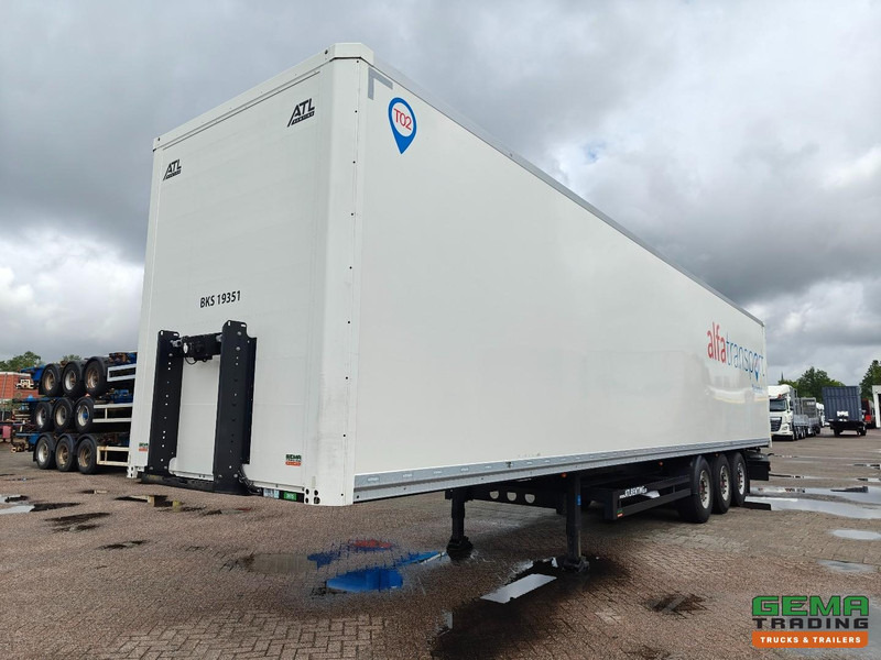 Kögel S24-1 3-Assen SAF - Schijfremmen - Gesloten Opbouw - Poluprikolica sa zatvorenim sandukom: slika 1 Kögel S24-1 3-Assen SAF - Schijfremmen - Gesloten Opbouw - Poluprikolica sa zatvorenim sandukom: slika 1