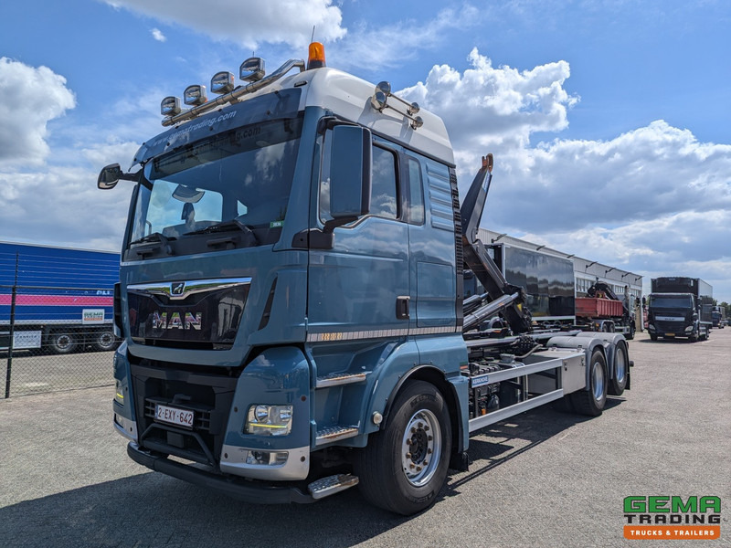 MAN TGX 28.460 6x2 XL Euro6 - Haakarm systeem 20T - Hydrolift HL20-6430 - Lift-As - Vangmuil - Kamion sa hidrauličnom kukom: slika 1 MAN TGX 28.460 6x2 XL Euro6 - Haakarm systeem 20T - Hydrolift HL20-6430 - Lift-As - Vangmuil - Kamion sa hidrauličnom kukom: slika 1