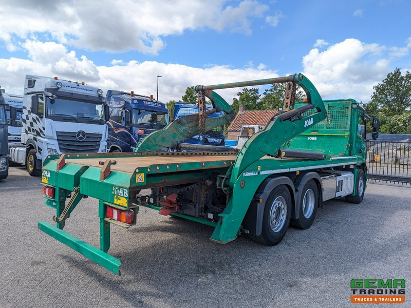 Mercedes-Benz Antos 2546 6x2/4 Dagcab - Euro6 - JOAB PortaalSysteem 18T - Weegsysteem - Uitschuifbaar - Kamion za utovaranje kontejnera: slika 4 Mercedes-Benz Antos 2546 6x2/4 Dagcab - Euro6 - JOAB PortaalSysteem 18T - Weegsysteem - Uitschuifbaar - Kamion za utovaranje kontejnera: slika 4