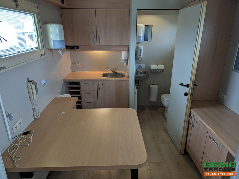 Latre OPF/1SA/19/00 1-Assige KantoorTrailer / MobileHome - Airco's - Toilet - Generator - Standkachel - Poluprikolica: slika 5 Latre OPF/1SA/19/00 1-Assige KantoorTrailer / MobileHome - Airco's - Toilet - Generator - Standkachel - Poluprikolica: slika 5