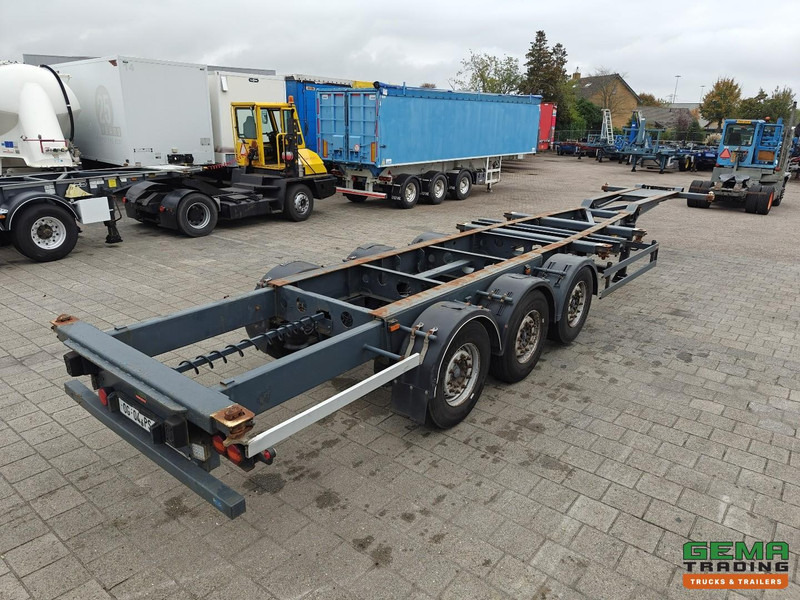 Schmitz Cargobull SCF 24 G 3-Assen MB - LiftAs - Schijfremmen - Vast Chassis - 2x20FT 1x30FT 40FT aansluiting - Poluprikolica za prevoz kontejnera/ Poluprikolica sa promenjivim sandukom: slika 1 Schmitz Cargobull SCF 24 G 3-Assen MB - LiftAs - Schijfremmen - Vast Chassis - 2x20FT 1x30FT 40FT aansluiting - Poluprikolica za prevoz kontejnera/ Poluprikolica sa promenjivim sandukom: slika 1
