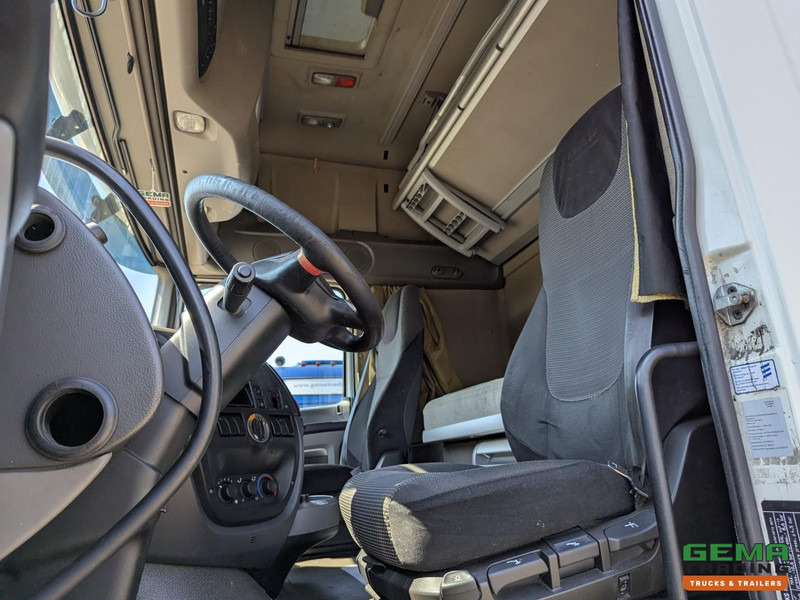 DAF FT XF105.460 4x2 Superspacecab Euro5 EEV - Retarder - Dubbele tanks - Tegljač: slika 5 DAF FT XF105.460 4x2 Superspacecab Euro5 EEV - Retarder - Dubbele tanks - Tegljač: slika 5
