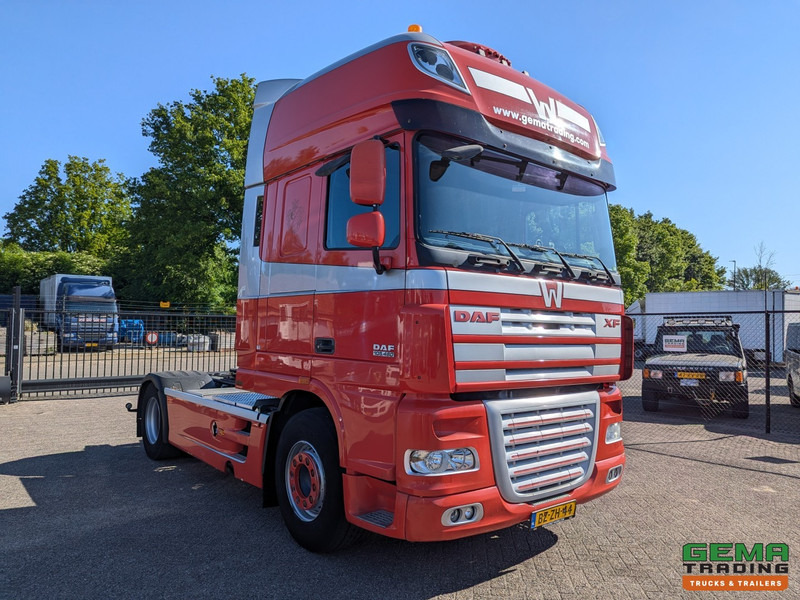 DAF FT XF105.460 4x2 Superspacecab Euro5 - Standairco - Groot brandstoffilter - 07/2025 APK - Tegljač: slika 2 DAF FT XF105.460 4x2 Superspacecab Euro5 - Standairco - Groot brandstoffilter - 07/2025 APK - Tegljač: slika 2