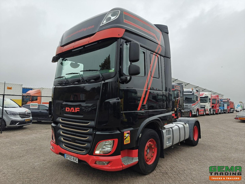 DAF FT XF460 4x2 Superspacecab Euro6A - Retarder - Dubbele Tanks - StandAirco - SMARTTacho V2 - Tegljač: slika 1 DAF FT XF460 4x2 Superspacecab Euro6A - Retarder - Dubbele Tanks - StandAirco - SMARTTacho V2 - Tegljač: slika 1