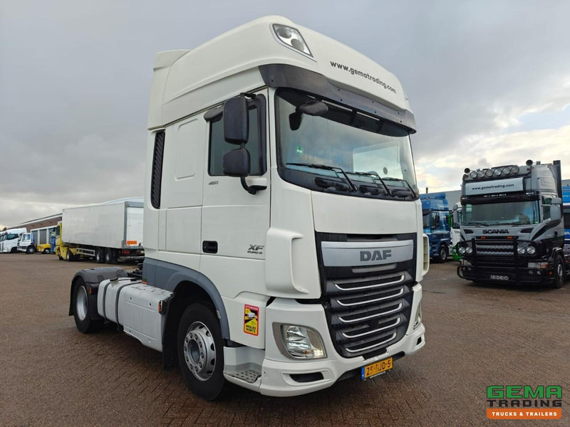 DAF XF 460 FT 4x2 Superspacecab Euro6C - PTO Prep - Dubbele Tanks - Tegljač: slika 2 DAF XF 460 FT 4x2 Superspacecab Euro6C - PTO Prep - Dubbele Tanks - Tegljač: slika 2