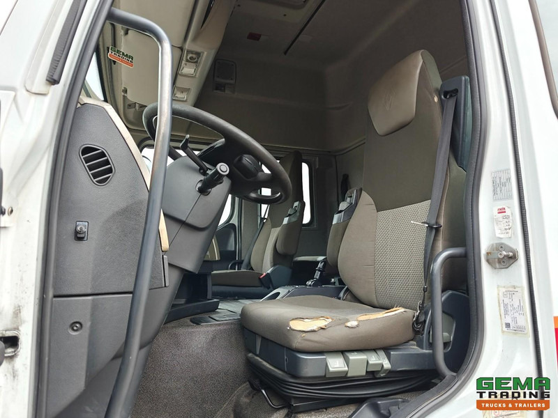 Renault Premium 430 4x2 Dagcab Euro5 - 216.000KM - 4 Zitplaatsen - Rij school - Reserve Wiel - Tegljač: slika 5 Renault Premium 430 4x2 Dagcab Euro5 - 216.000KM - 4 Zitplaatsen - Rij school - Reserve Wiel - Tegljač: slika 5