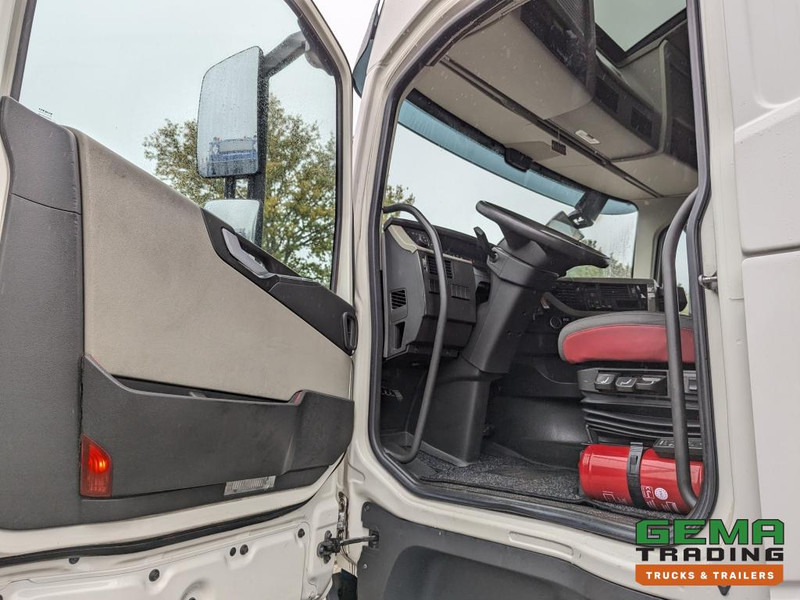 Volvo FH420 4x2 Euro6 FH420 4x2 Globetrotter Euro6 - XLOW / Mega - VEB+ - Double Tanks - Air Suspension Volvo FH420 4x2 Euro6 FH420 4x2 Globetrotter Euro6 - XLOW / Mega - VEB+ - Double Tanks - Air Suspension: slika 11 Volvo FH420 4x2 Euro6 FH420 4x2 Globetrotter Euro6 - XLOW / Mega - VEB+ - Double Tanks - Air Suspension Volvo FH420 4x2 Euro6 FH420 4x2 Globetrotter Euro6 - XLOW / Mega - VEB+ - Double Tanks - Air Suspension: slika 11