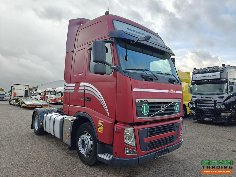 Volvo FH460 4x2 Globetrotter XL Euro5 - Handgeschakeld - Dubbele tanks - Tegljač: slika 2 Volvo FH460 4x2 Globetrotter XL Euro5 - Handgeschakeld - Dubbele tanks - Tegljač: slika 2