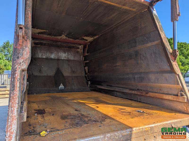 Volvo FE 300 EEV 6x2/4 Dagcab Euro5 EEV K - Zoeller Ekopres Medium XL - 10/2025APK - Kamion za smeće: slika 5 Volvo FE 300 EEV 6x2/4 Dagcab Euro5 EEV K - Zoeller Ekopres Medium XL - 10/2025APK - Kamion za smeće: slika 5