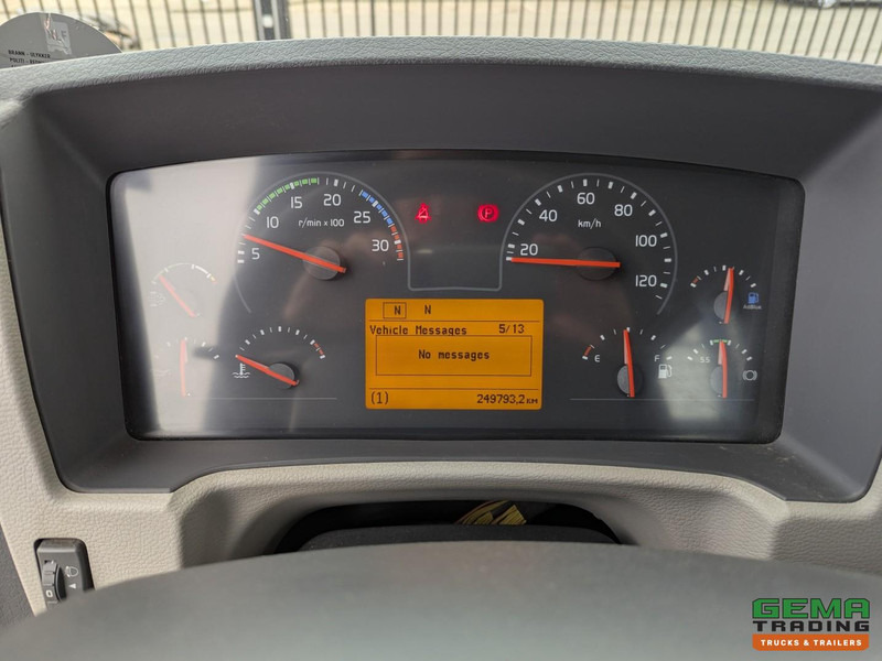 Kamion za utovaranje kontejnera Volvo FL240 4x2 Dagcab Euro6 - JOAB PortaalSysteem 8T - Afstandsbediening - Webasto: slika 17 Kamion za utovaranje kontejnera Volvo FL240 4x2 Dagcab Euro6 - JOAB PortaalSysteem 8T - Afstandsbediening - Webasto: slika 17