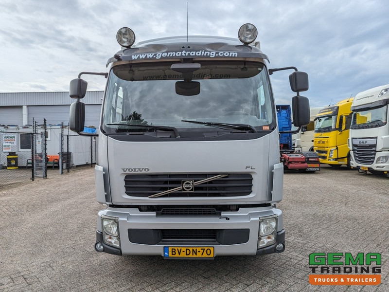 Kamion sa zatvorenim sandukom Volvo FL280 4x2 SleepCab 16T Euro5 6CIL - 5.60m GeslotenBak + Laadklep 2500KG - Standkachel - Zijdeur - Servicewagen (V758): slika 8