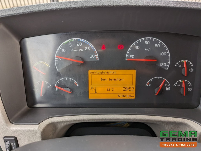 Kamion sa zatvorenim sandukom Volvo FL280 4x2 SleepCab 16T Euro5 6CIL - 5.60m GeslotenBak + Laadklep 2500KG - Standkachel - Zijdeur - Servicewagen (V758): slika 14