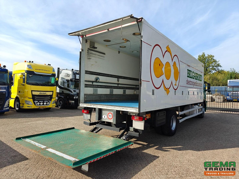 Volvo FM330 4x2 Dagcab Euro5 - KuikenBak 8.4m + Webasto Heater + Dhollandia 2000KG - Kamion za prevoz stoke: slika 2 Volvo FM330 4x2 Dagcab Euro5 - KuikenBak 8.4m + Webasto Heater + Dhollandia 2000KG - Kamion za prevoz stoke: slika 2