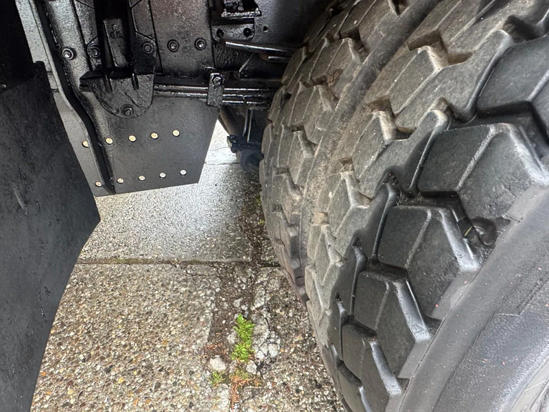 DAF 2300 4X2 Platform + Crane Spring/Spring German truck - Kamion sa tovarnim sandukom: slika 5 DAF 2300 4X2 Platform + Crane Spring/Spring German truck - Kamion sa tovarnim sandukom: slika 5