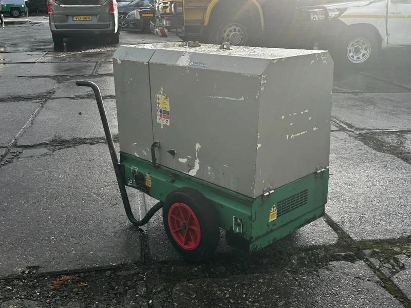 Harrington HRD060D 6 KVA GENERATOR 110V+230V - Set generatora: slika 4 Harrington HRD060D 6 KVA GENERATOR 110V+230V - Set generatora: slika 4