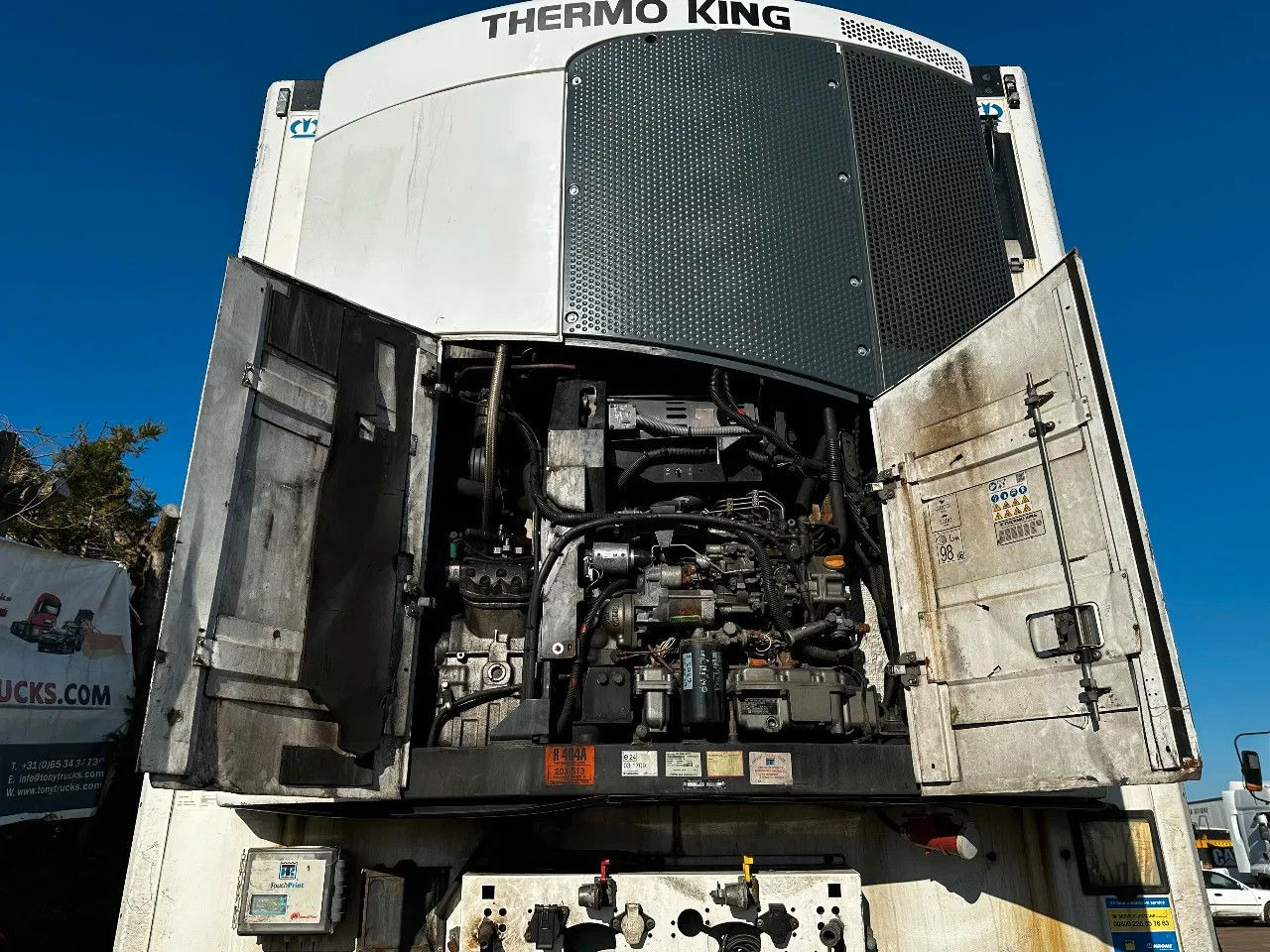Krone 3 Axle FRIGO Thermoking SLXe trailer H265cm 7CM - Poluprikolica hladnjače: slika 4 Krone 3 Axle FRIGO Thermoking SLXe trailer H265cm 7CM - Poluprikolica hladnjače: slika 4
