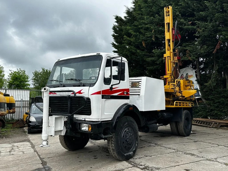 Mercedes-Benz 2028 4X4 DRILLING RIG WIRTH 250M IR AIR COMPRESSOR - Veliki kamon za bušenje: slika 2 Mercedes-Benz 2028 4X4 DRILLING RIG WIRTH 250M IR AIR COMPRESSOR - Veliki kamon za bušenje: slika 2