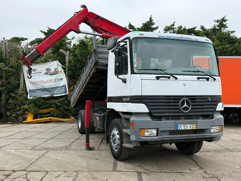 Mercedes-Benz Actros 1831 V6 4X2 Tipper + crane EPS Manual Gearbox 3 peddal - Istovarivač, Kamion sa dizalicom: slika 1 Mercedes-Benz Actros 1831 V6 4X2 Tipper + crane EPS Manual Gearbox 3 peddal - Istovarivač, Kamion sa dizalicom: slika 1
