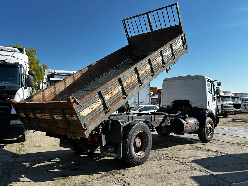 Mercedes-Benz SK 1733 V6 4X2 Tipper Spring/Spring EPS Manual Gearbox - Istovarivač: slika 4 Mercedes-Benz SK 1733 V6 4X2 Tipper Spring/Spring EPS Manual Gearbox - Istovarivač: slika 4