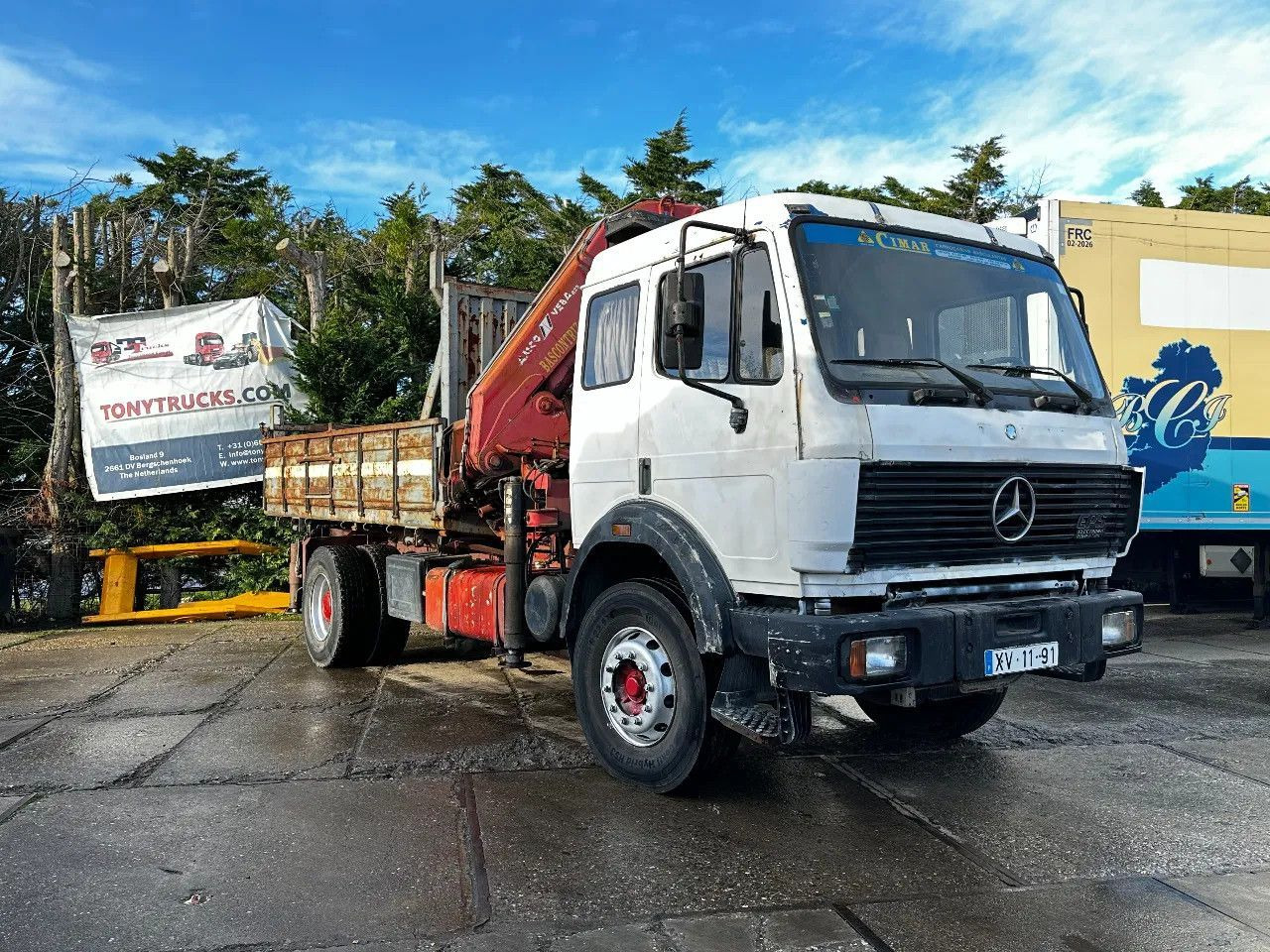 Mercedes-Benz SK 1935 V8 4X2 Tipper Spring/Spring AMCO V825 9T Mercedes-Benz SK 1935 V8 4X2 Tipper Spring/Spring AMCO V825 9T - Istovarivač, Kamion sa dizalicom: slika 1 Mercedes-Benz SK 1935 V8 4X2 Tipper Spring/Spring AMCO V825 9T Mercedes-Benz SK 1935 V8 4X2 Tipper Spring/Spring AMCO V825 9T - Istovarivač, Kamion sa dizalicom: slika 1
