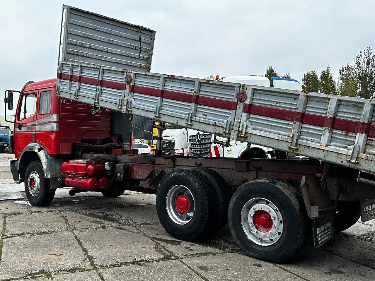 Mercedes-Benz SK 2435 V8 6X2 Tipper EPS Manual Gearbox Mercedes-Benz SK 2435 V8 6X2 Tipper EPS Manual Gearbox - Istovarivač: slika 3 Mercedes-Benz SK 2435 V8 6X2 Tipper EPS Manual Gearbox Mercedes-Benz SK 2435 V8 6X2 Tipper EPS Manual Gearbox - Istovarivač: slika 3