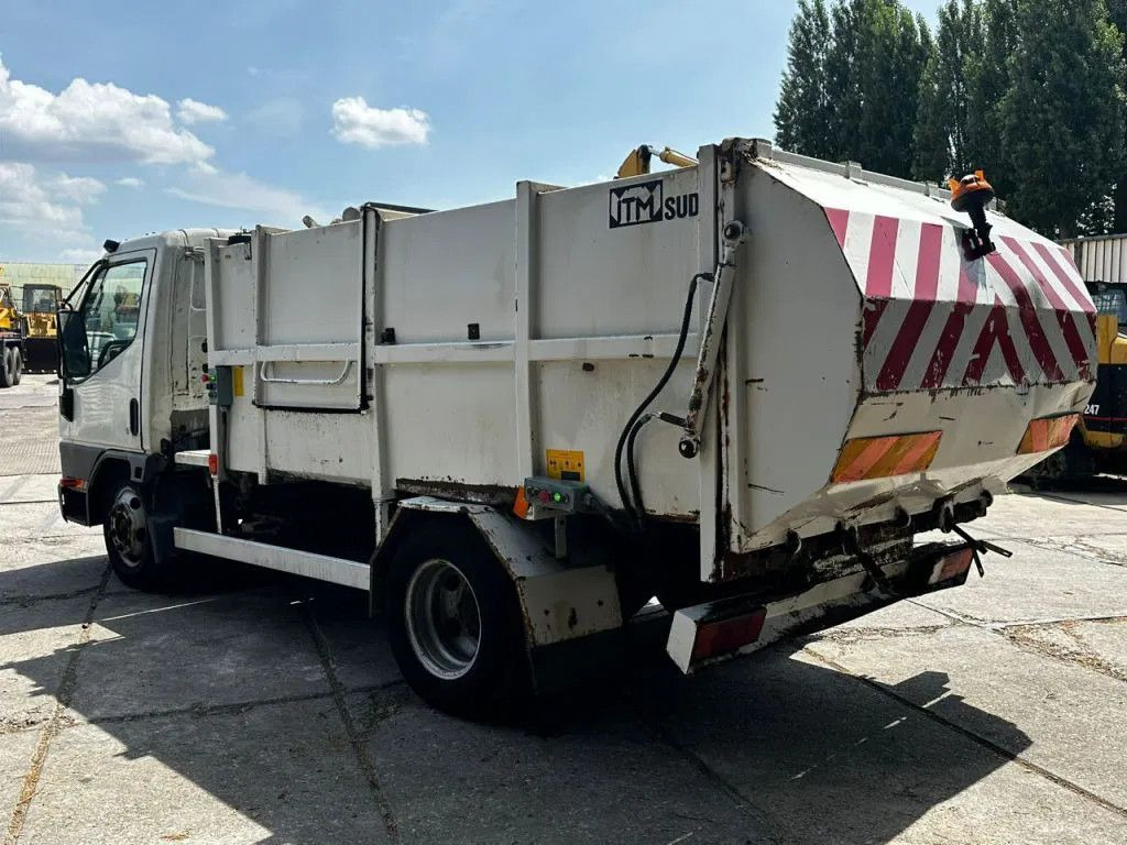 Mitsubishi Canter GARBAGE TRUCK SPRING/SPRING MANUAL GEARBO - Kamion za smeće: slika 4 Mitsubishi Canter GARBAGE TRUCK SPRING/SPRING MANUAL GEARBO - Kamion za smeće: slika 4