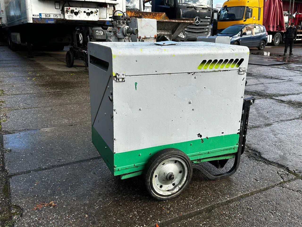 Pramac P6000S2 6KVA Generator Pramac P6000S2 6KVA Generator - Set generatora: slika 5 Pramac P6000S2 6KVA Generator Pramac P6000S2 6KVA Generator - Set generatora: slika 5