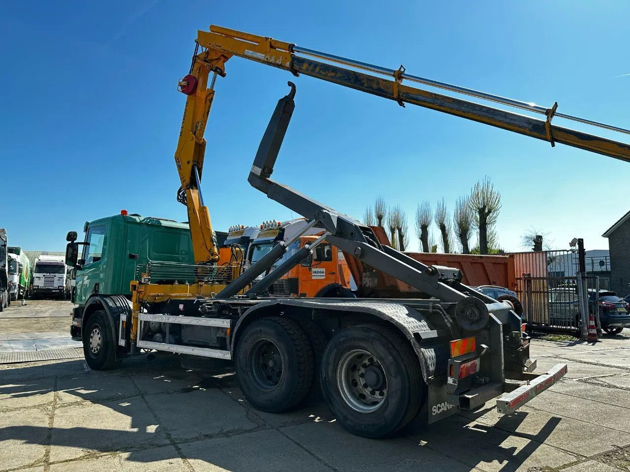 Scania P114-380 6X2 Ampirol + Heila 13000 5T Crane Manu - Kamion za prevoz kontejnera/ Kamion sa promenjivim sandukom: slika 3 Scania P114-380 6X2 Ampirol + Heila 13000 5T Crane Manu - Kamion za prevoz kontejnera/ Kamion sa promenjivim sandukom: slika 3