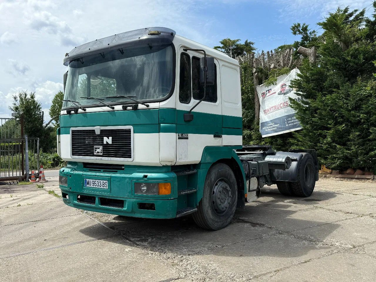 MAN 19.403 4X2 Tractor-unit Spring/Air ZF Manual Gea - Tegljač: slika 2 MAN 19.403 4X2 Tractor-unit Spring/Air ZF Manual Gea - Tegljač: slika 2