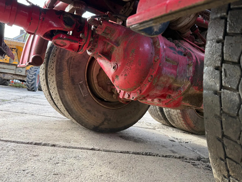 MAN FE 460 6X6 Tractor-unit Spring/Spring ZF Manual Gearbox - Tegljač: slika 5 MAN FE 460 6X6 Tractor-unit Spring/Spring ZF Manual Gearbox - Tegljač: slika 5