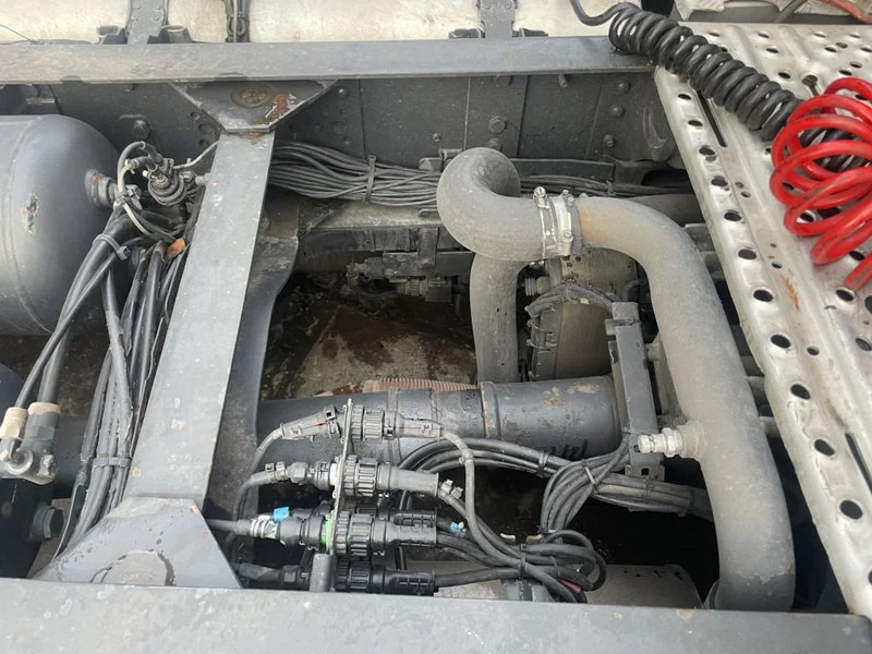 Scania R560 V8 4X2 Tractor-unit Retarder Euro5 - Tegljač: slika 5 Scania R560 V8 4X2 Tractor-unit Retarder Euro5 - Tegljač: slika 5