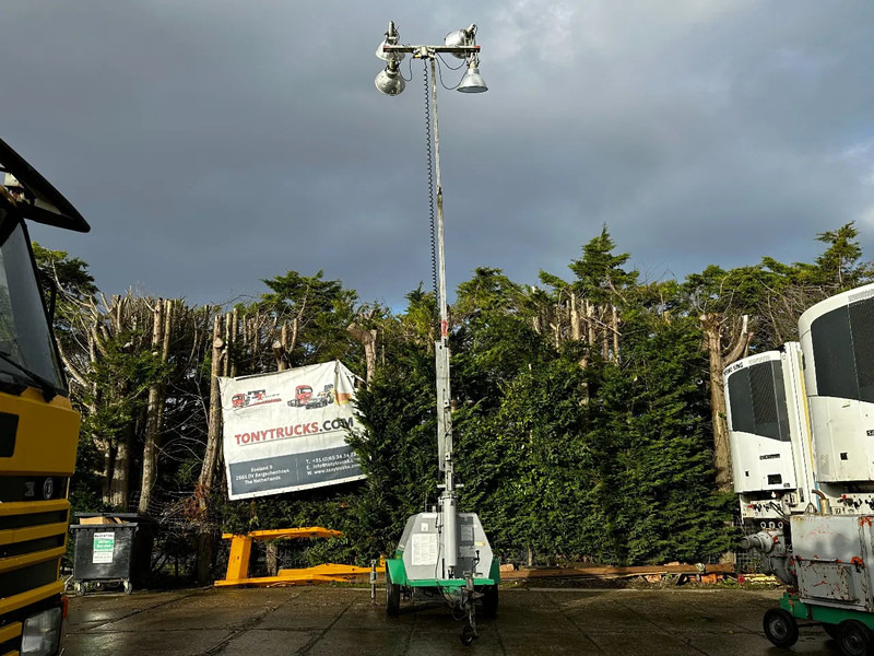 Terex AL4050 Towerlight 4X1000 Watt Lights - Toranj za osvetljenje: slika 1 Terex AL4050 Towerlight 4X1000 Watt Lights - Toranj za osvetljenje: slika 1