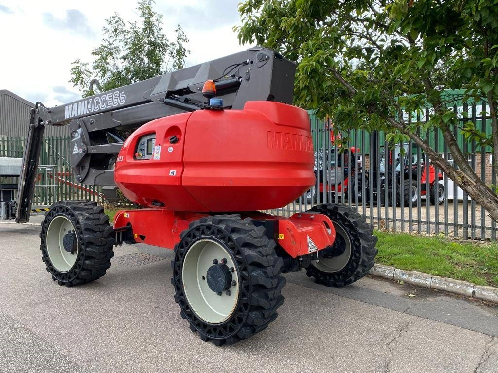 Manitou 200 ATJ - Zglobna platforma: slika 1 Manitou 200 ATJ - Zglobna platforma: slika 1