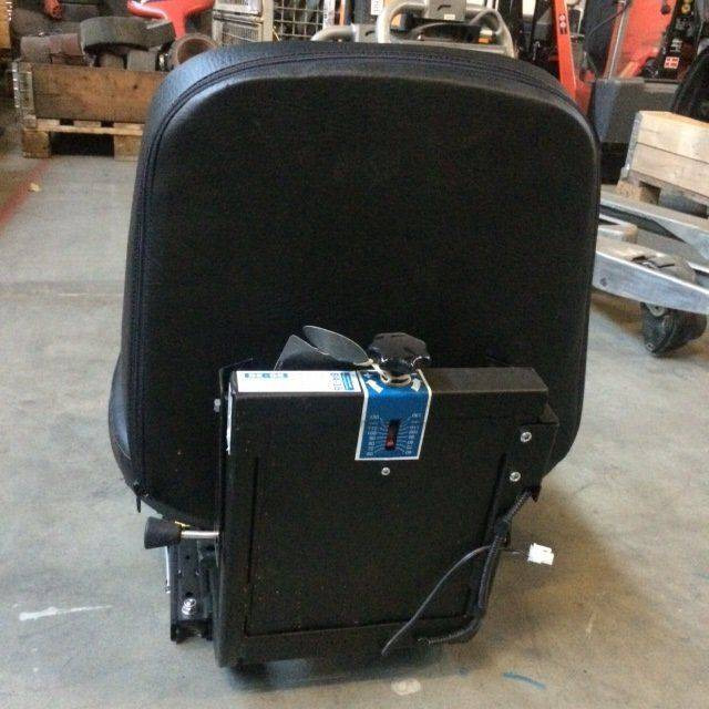 BE-GE Seat for Atlet - Sedište za Oprema za rukovanje materijalima: slika 2 BE-GE Seat for Atlet - Sedište za Oprema za rukovanje materijalima: slika 2