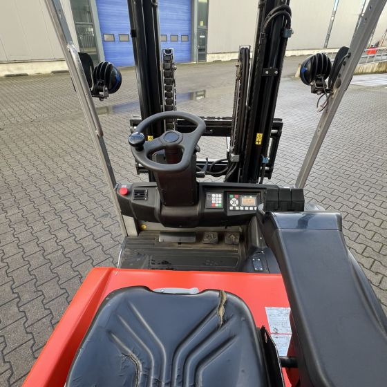 BT C3E160L - Električni viljuškar: slika 4 BT C3E160L - Električni viljuškar: slika 4