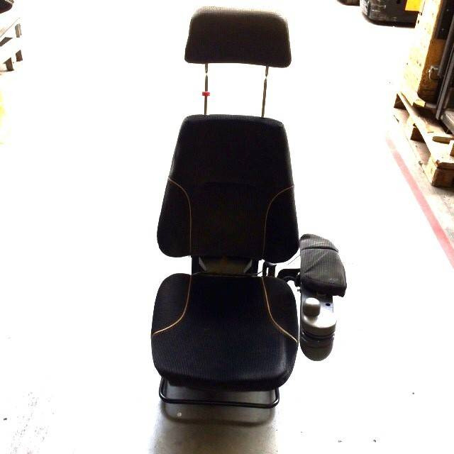 Complete seat for Atlet - Sedište za Oprema za rukovanje materijalima: slika 1 Complete seat for Atlet - Sedište za Oprema za rukovanje materijalima: slika 1