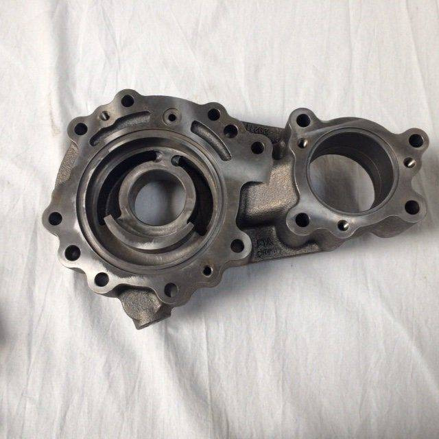Gear Pump case assy for Caterpillar - Motor i delovi za Oprema za rukovanje materijalima: slika 1 Gear Pump case assy for Caterpillar - Motor i delovi za Oprema za rukovanje materijalima: slika 1