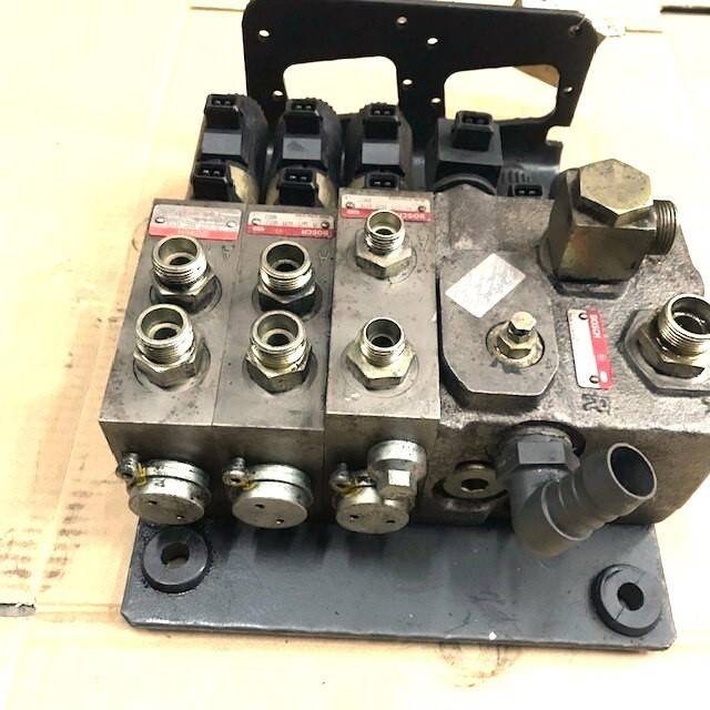 Hydraulic control valve for Still R20-18 - Hidraulični ventil za Oprema za rukovanje materijalima: slika 3 Hydraulic control valve for Still R20-18 - Hidraulični ventil za Oprema za rukovanje materijalima: slika 3