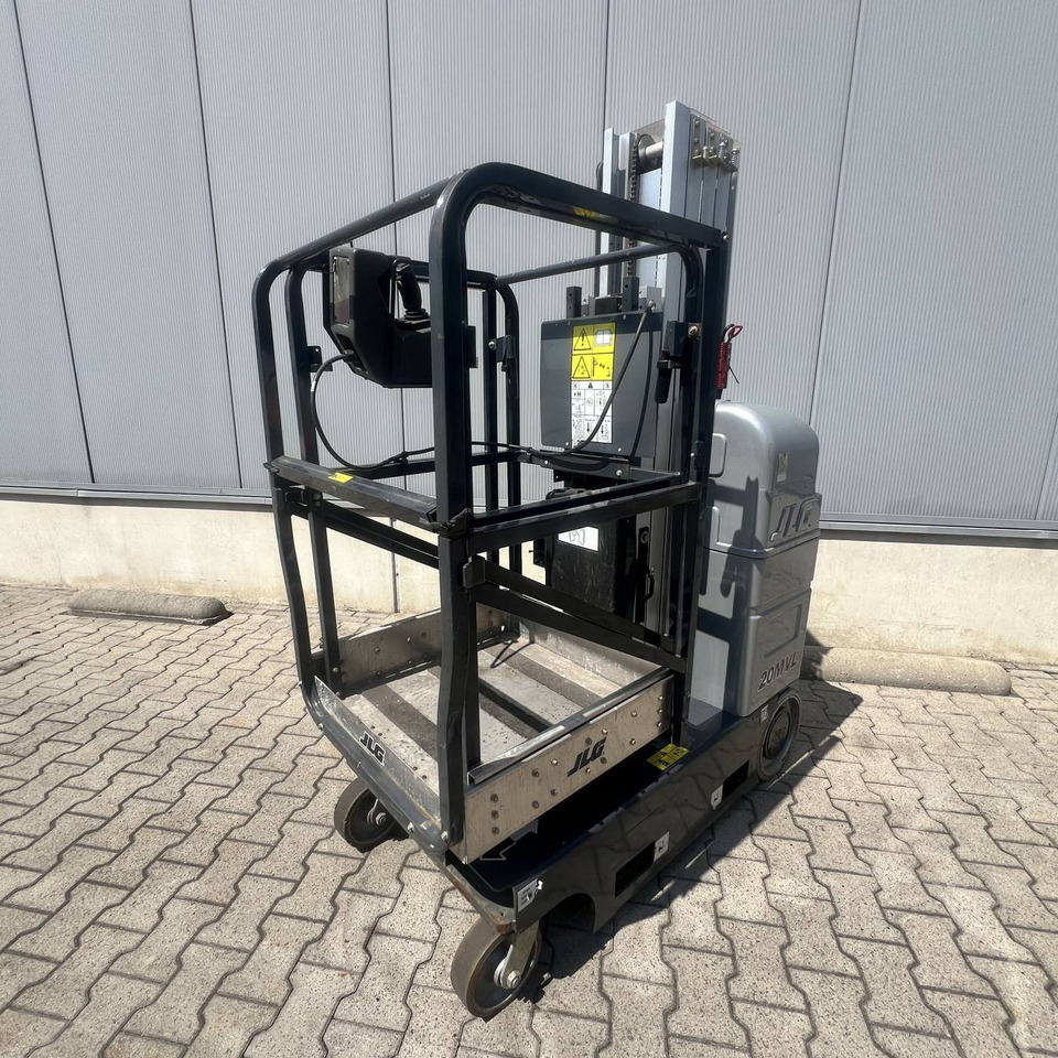 JLG 20MVL - Jarbolna penjajuća platforma: slika 2 JLG 20MVL - Jarbolna penjajuća platforma: slika 2