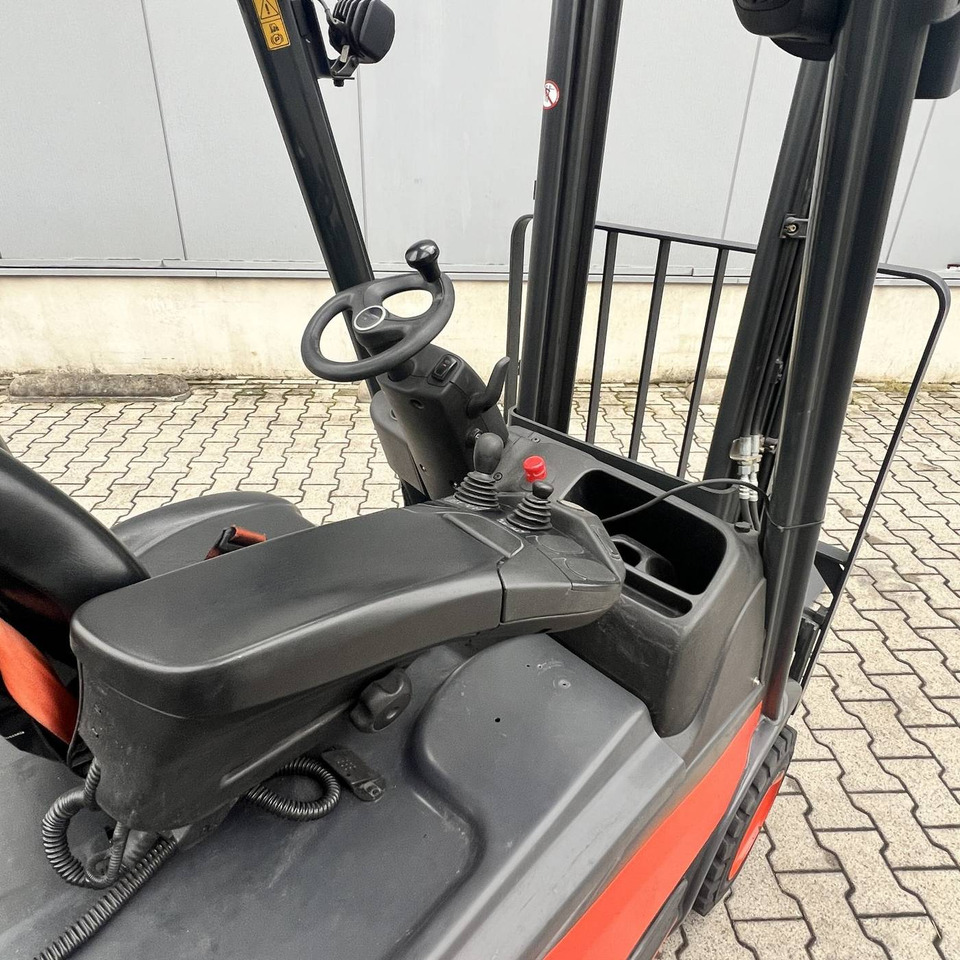 Linde E15 (386-02) EVO - Električni viljuškar: slika 5 Linde E15 (386-02) EVO - Električni viljuškar: slika 5