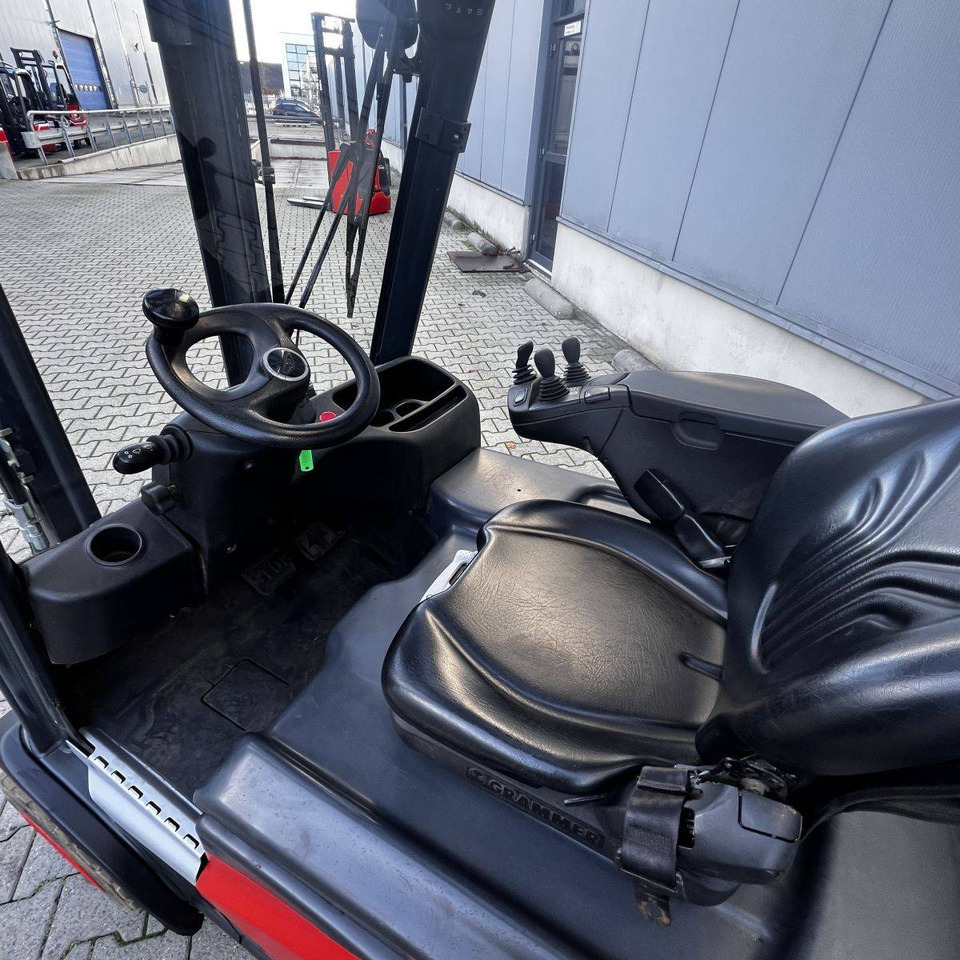 Linde E18 (386-02) EVO - Električni viljuškar: slika 4 Linde E18 (386-02) EVO - Električni viljuškar: slika 4