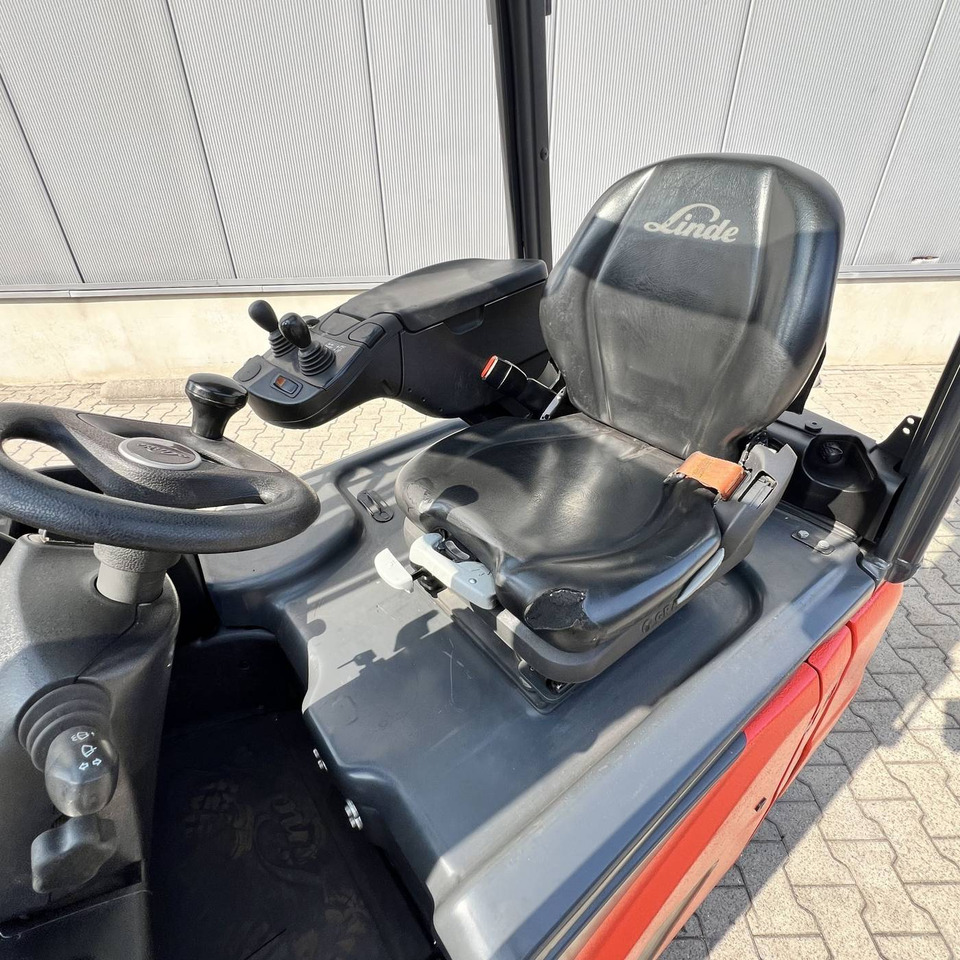 Linde E18PH (386-02) EVO - Električni viljuškar: slika 4 Linde E18PH (386-02) EVO - Električni viljuškar: slika 4